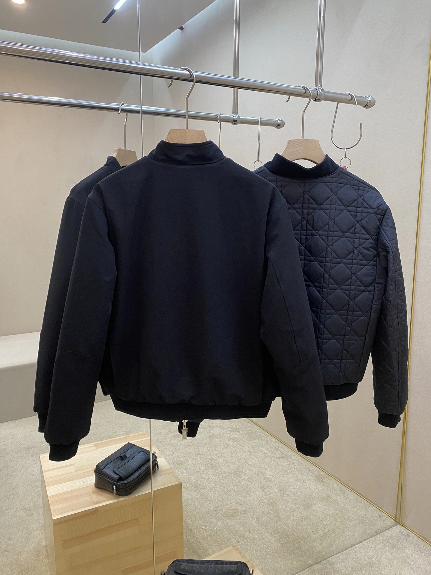 &wg.luxury- 4ior reversible oversized item:D-F409J1003